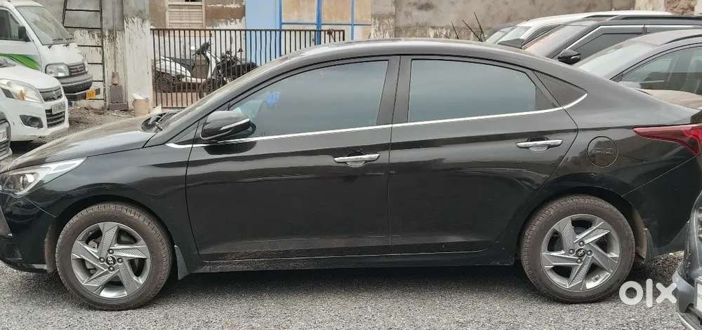 Hyundai Verna 2022 Diesel Well Maintained