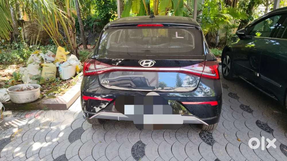 Nri Used I20 Sports Optional Ivt Fresh Conditon