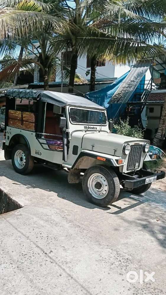 Mahindra Jeep 1999 4*4