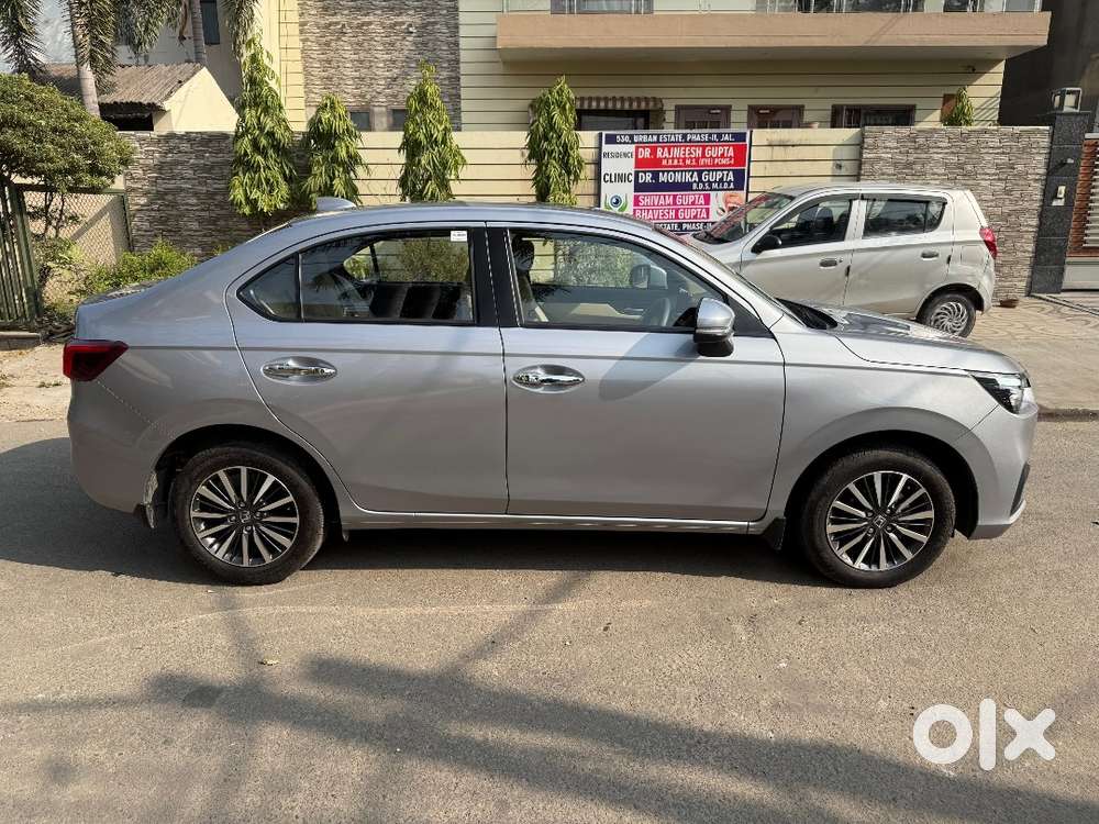 Honda Amaze 1.2 Zx Petrol Cvt 2025