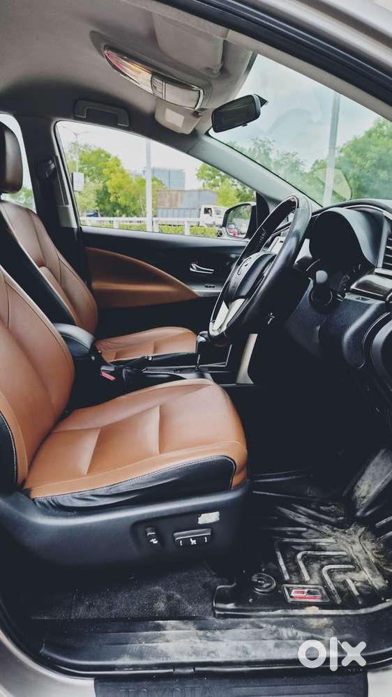 Toyota Innova Crysta 2.8 Zx At, 2017, Diesel