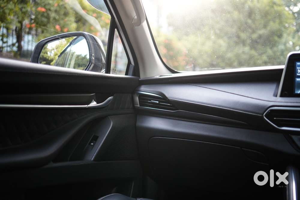 Mg Gloster Savvy 7 Seater, 2024, Diesel