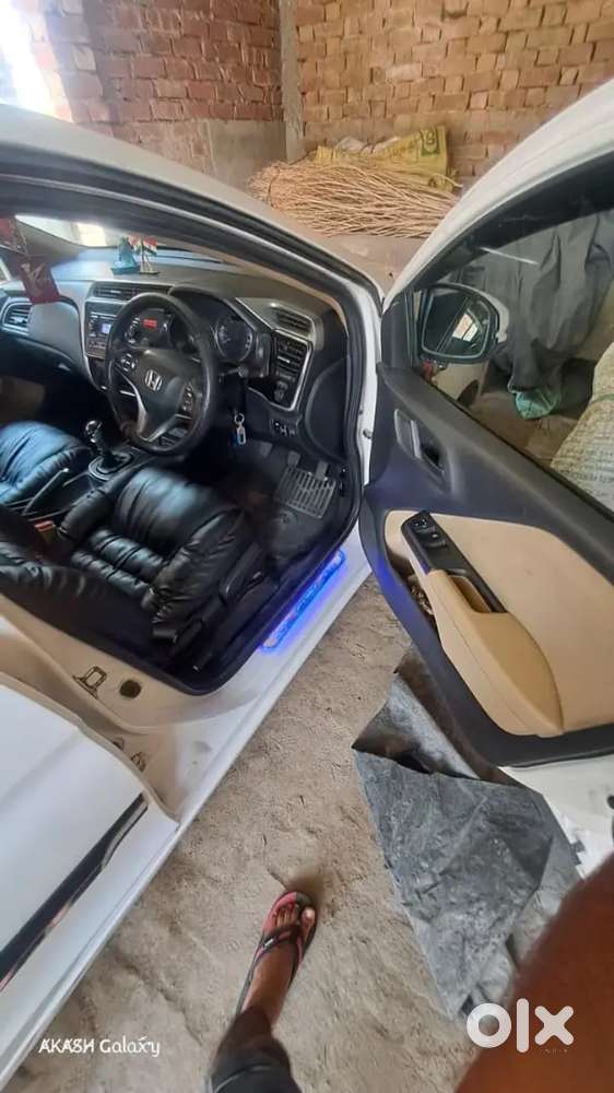 Honda City Petrol And Cng  2014 Sv