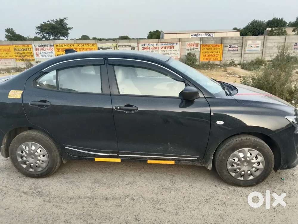 Maruti Suzuki Dzire Tour 2016