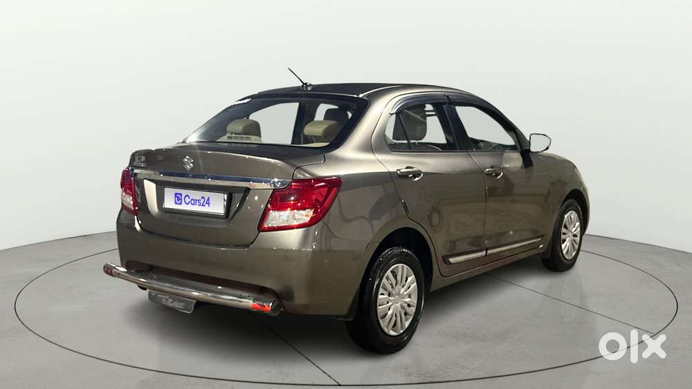 Maruti Suzuki Swift Dzire Amt Vxi, 2022, Petrol