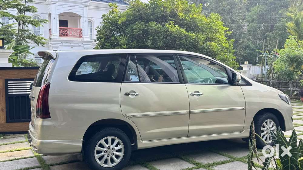 Toyota Innova 2.5 V 7 Str, 2013, Diesel