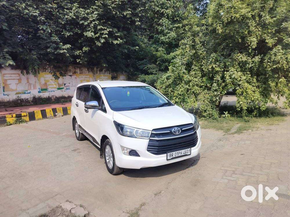 Toyota Innova Crysta 2.4 V, 2017, Diesel