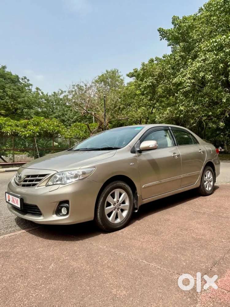 Toyota Corolla Altis, 2013, Petrol