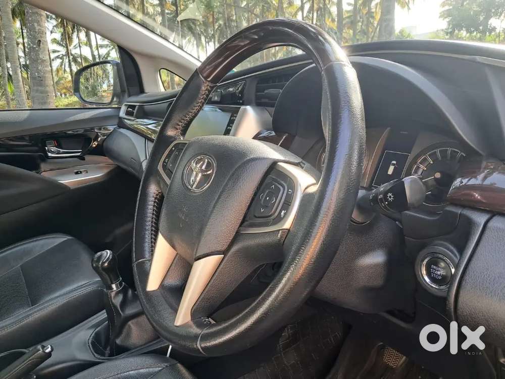 Toyota Innova Crysta 2021 Diesel 140000 Km Driven