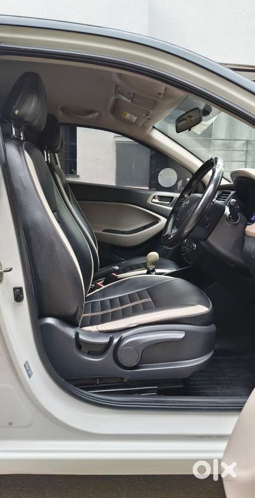 Hyundai Elite I20 1.2 Asta (o) Dual Tone, 2017, Petrol