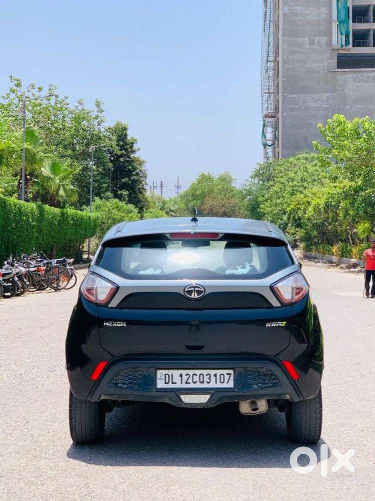 Tata Nexon 1.2 Revotron Xt, 2018, Petrol