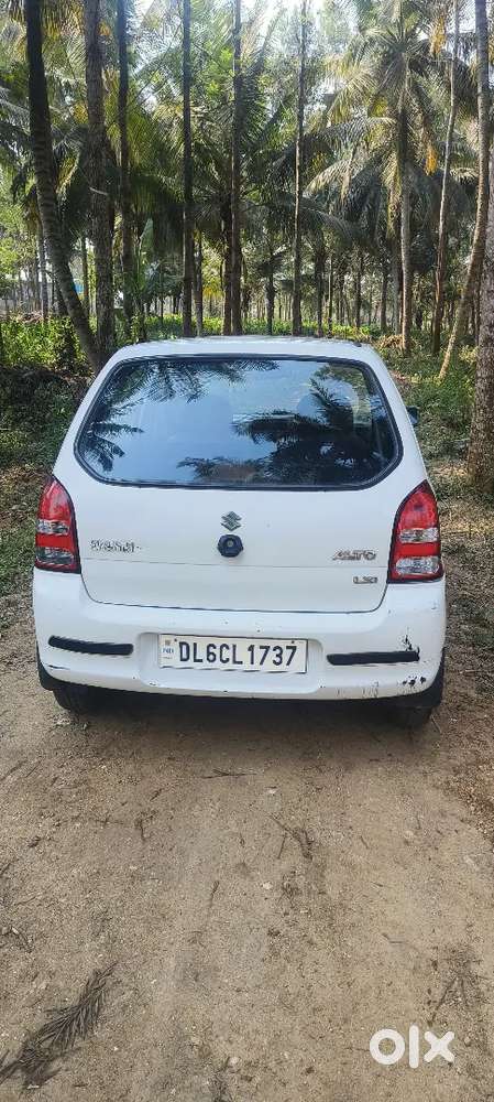 Maruthi Suzuki
Alto Lxi
750000 Km Driven 
3rd Owner