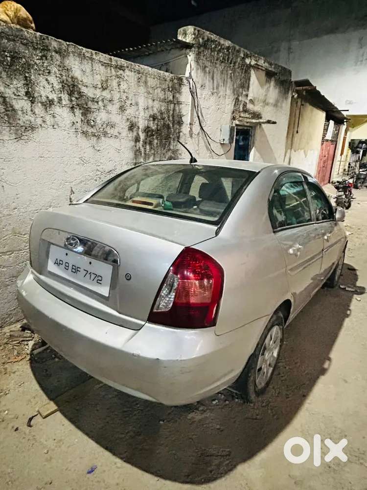 Hyundai Verna 2006 Petrol 100250 Km Driven