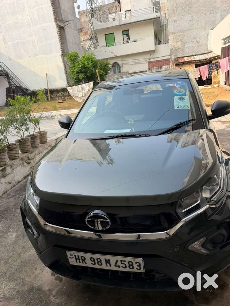 2023 Tata Nexon Petrol