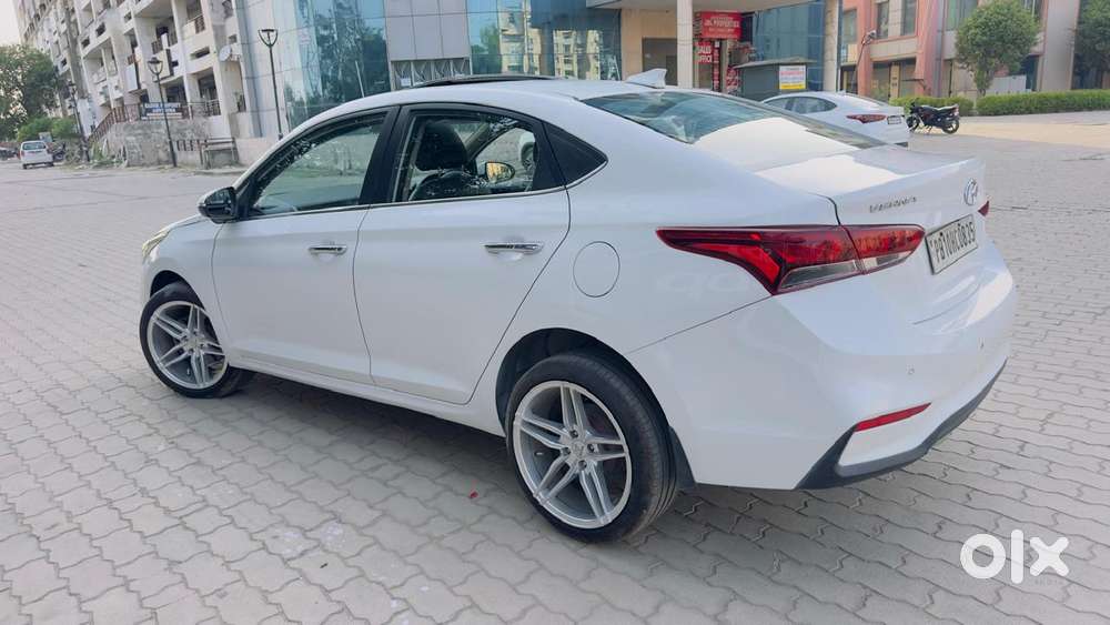 Hyundai Verna Crdi 1.6 At Sx Option, 2019, Diesel