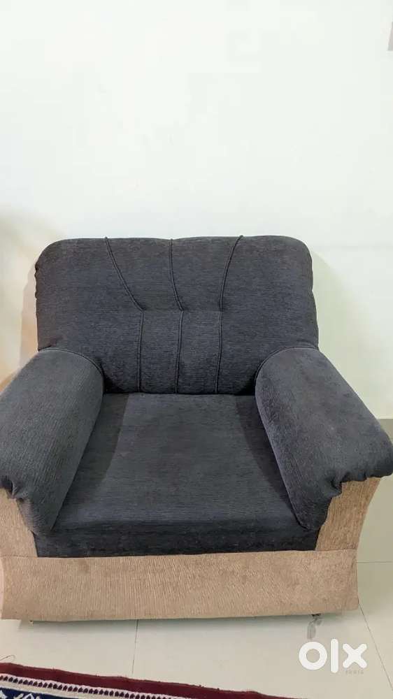 2 Seater Sofa Buy Sell Used Sofa Dining in Bengaluru OLX