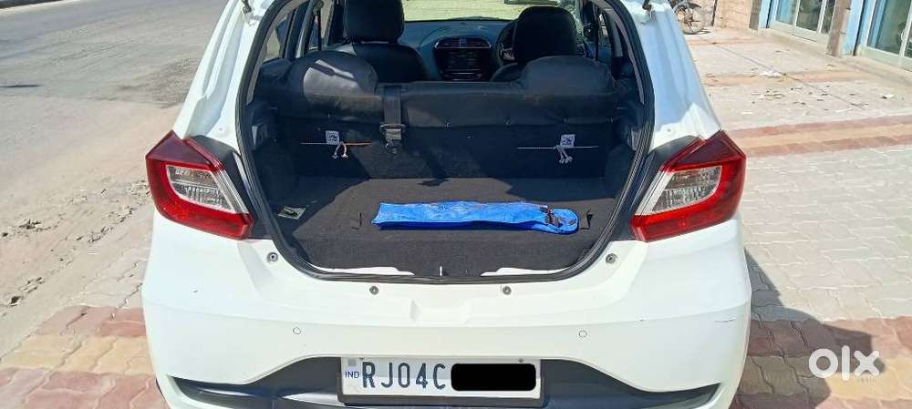 Tata Tiago 1.2 Revotron Xt Cng, 2024, Cng & Hybrids