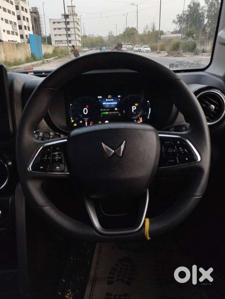 Mahindra Thar Roxx Ax5 L Diesel At 4wd, 2025, Diesel