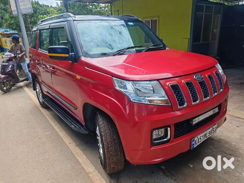 Mahindra Tuv 300 2018