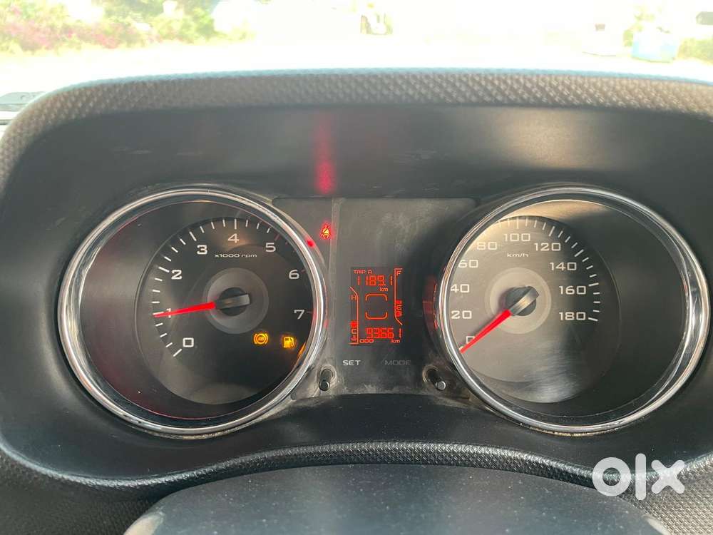 Mahindra Tuv 300 Mhawk100 T8, 2017, Diesel