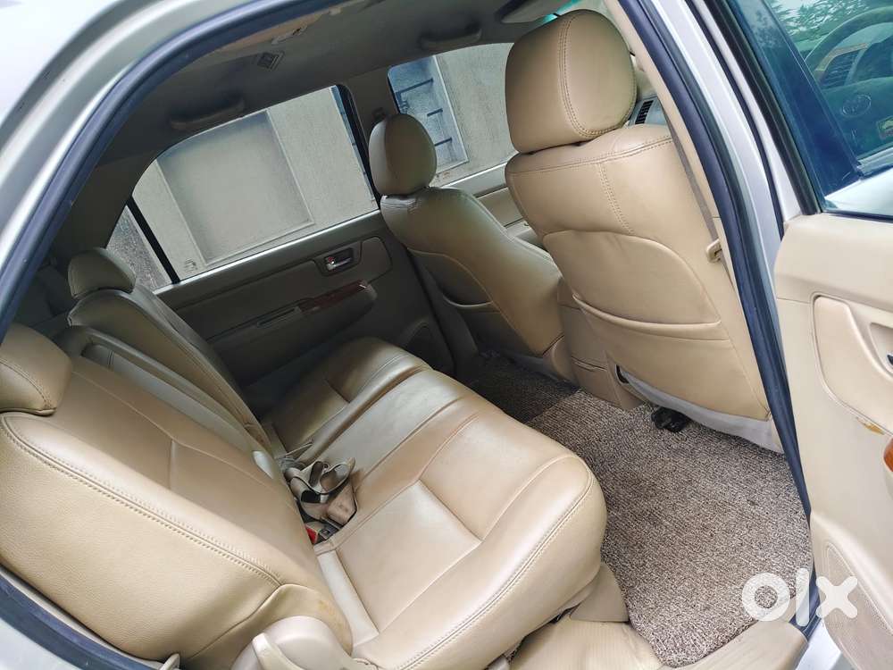 Toyota Fortuner 2009-2011 3.0 Diesel, 2009, Diesel