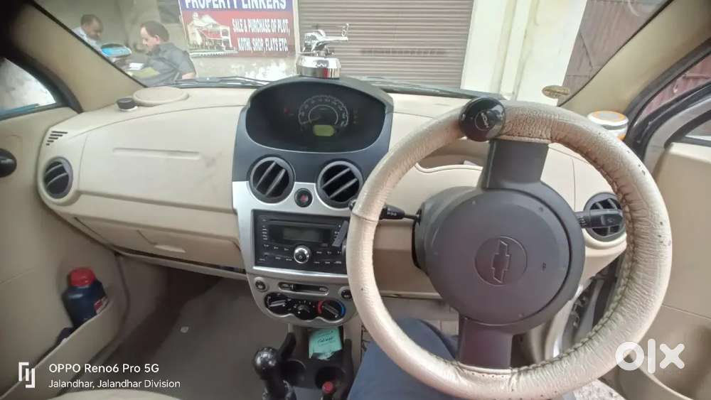 One Hand Driven Car Without Any Problem