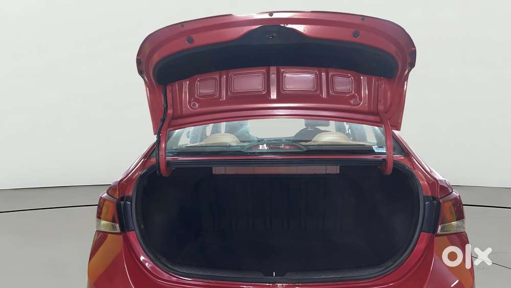 Hyundai Verna 1.6 Sx Crdi At, 2018, Diesel