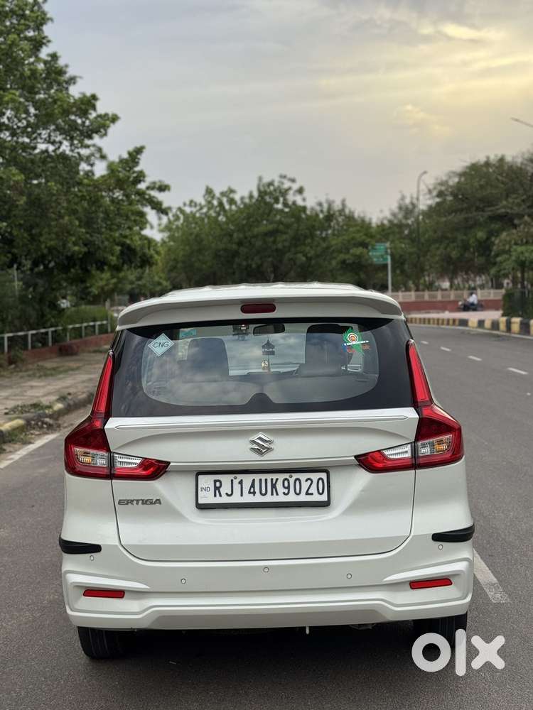 Maruti Suzuki Ertiga Vxi (o) Cng, 2024, Petrol