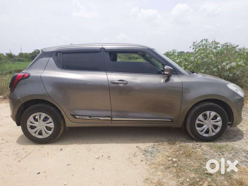 Maruti Suzuki Swift Vvt Vxi, 2021, Petrol