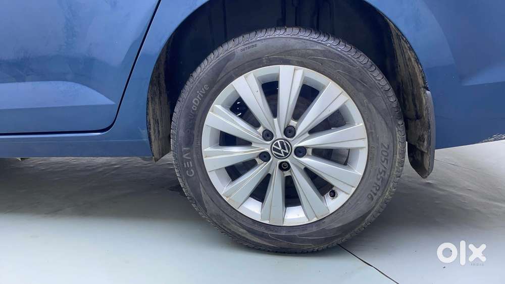 Volkswagen Virtus Highline Plus 1.0 Tsi At, 2023, Petrol