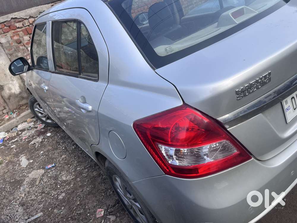 Maruti Suzuki Swift Dzire 1.2 Lxi Bsiv, 2014, Cng & Hybrids