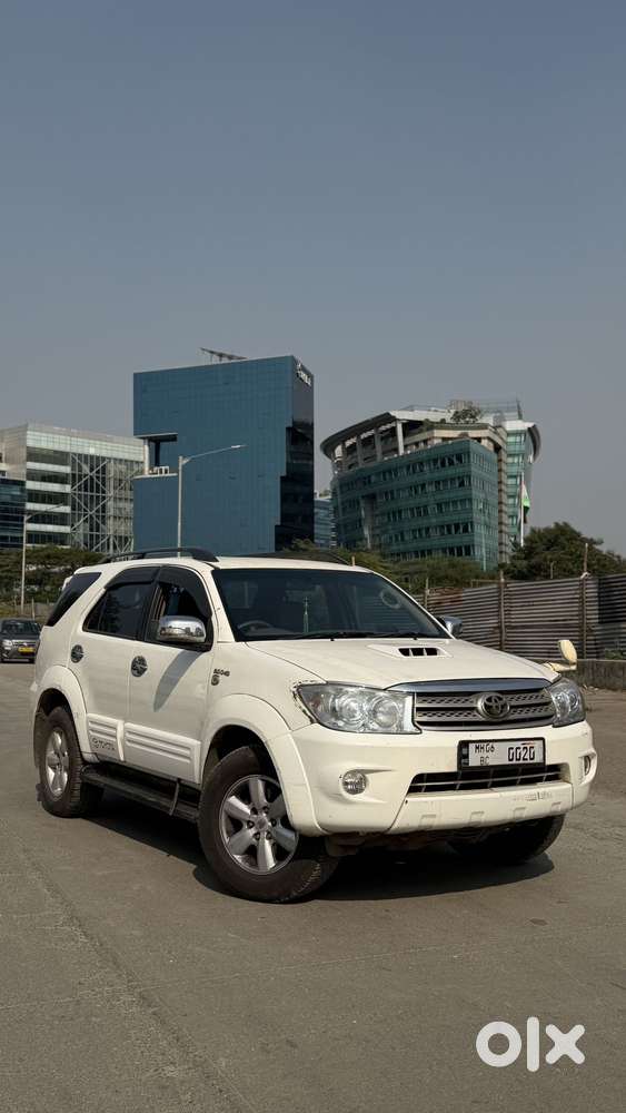 Toyota Fortuner 3.0 4x4 Manual, 2011, Diesel