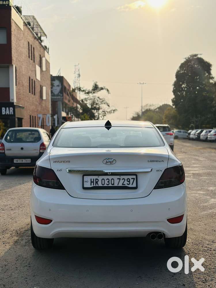 Hyundai Verna