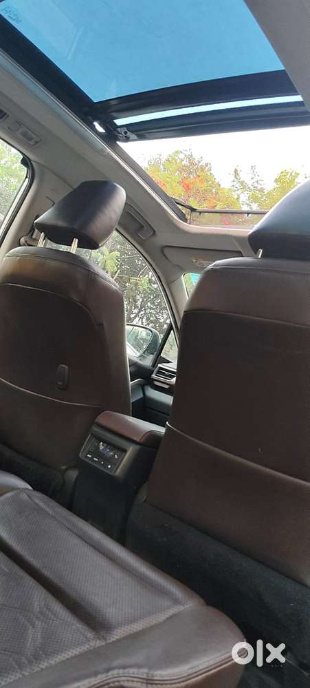 Toyota Innova Hycross 2.0 Zx Hybrid 7 Str, 2023, Petrol