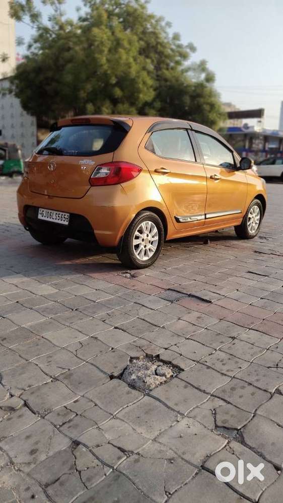 Tata Tiago 1.2 Revotron Xz Wo Alloy, 2018, Cng & Hybrids