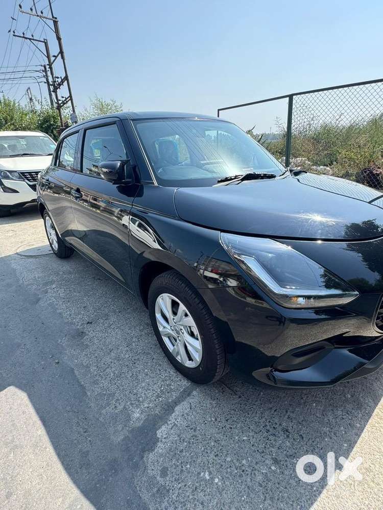 Maruti Suzuki Swift 2025 Petrol Brand New With Jkbank Finance