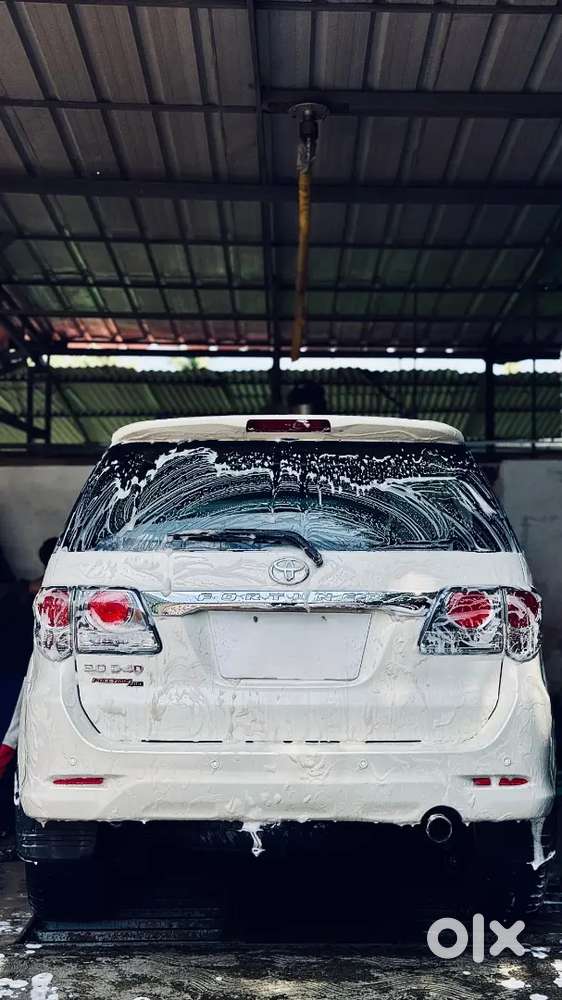 Toyota Fortuner 4x4 Low Km Driven