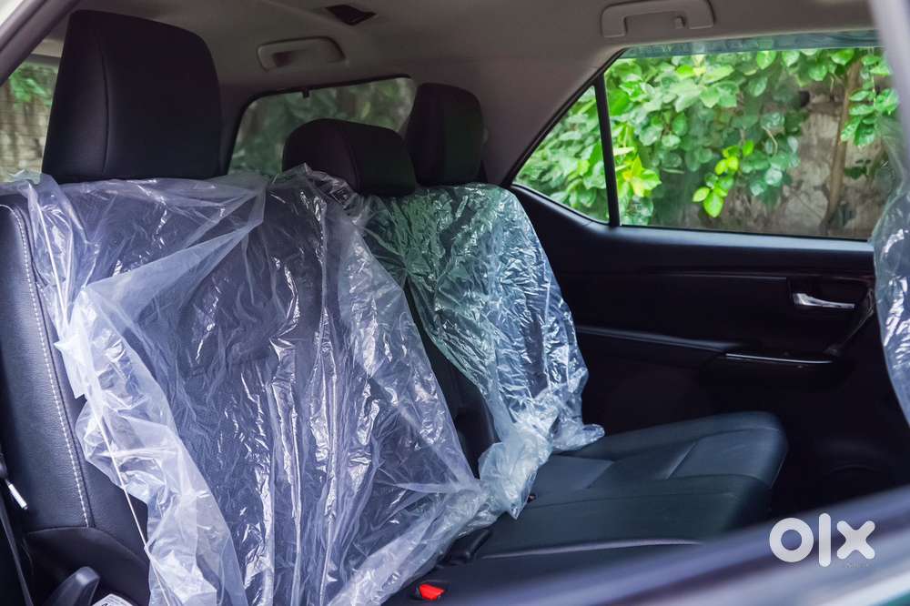 Toyota Fortuner 4x2 At 2.7 Petrol, 2025, Petrol