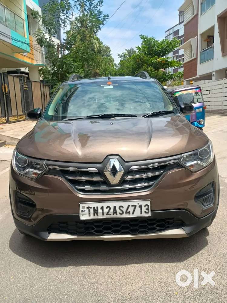 Renault Triber Rxt, 2022, Petrol