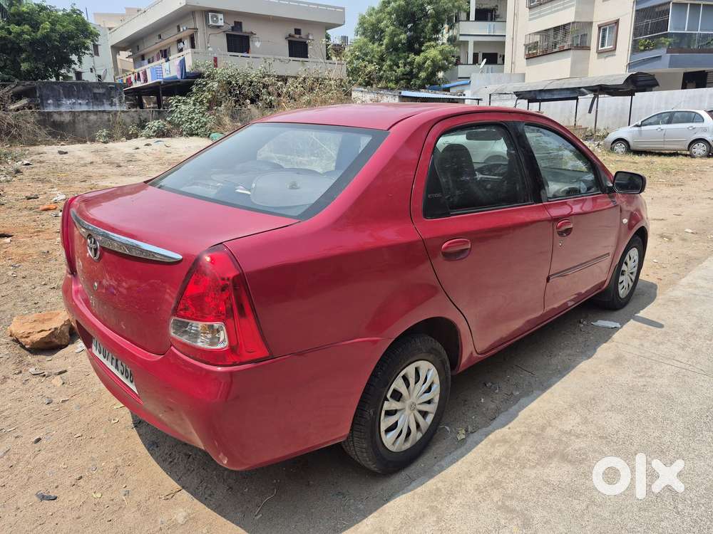 Toyota Etios 2010-2012 Gd, 2011, Petrol