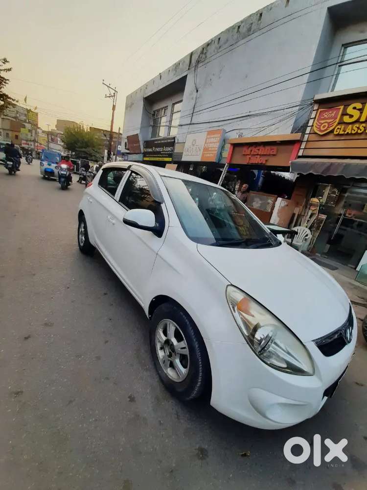 Hyundai I20 Asta Crdi 2013