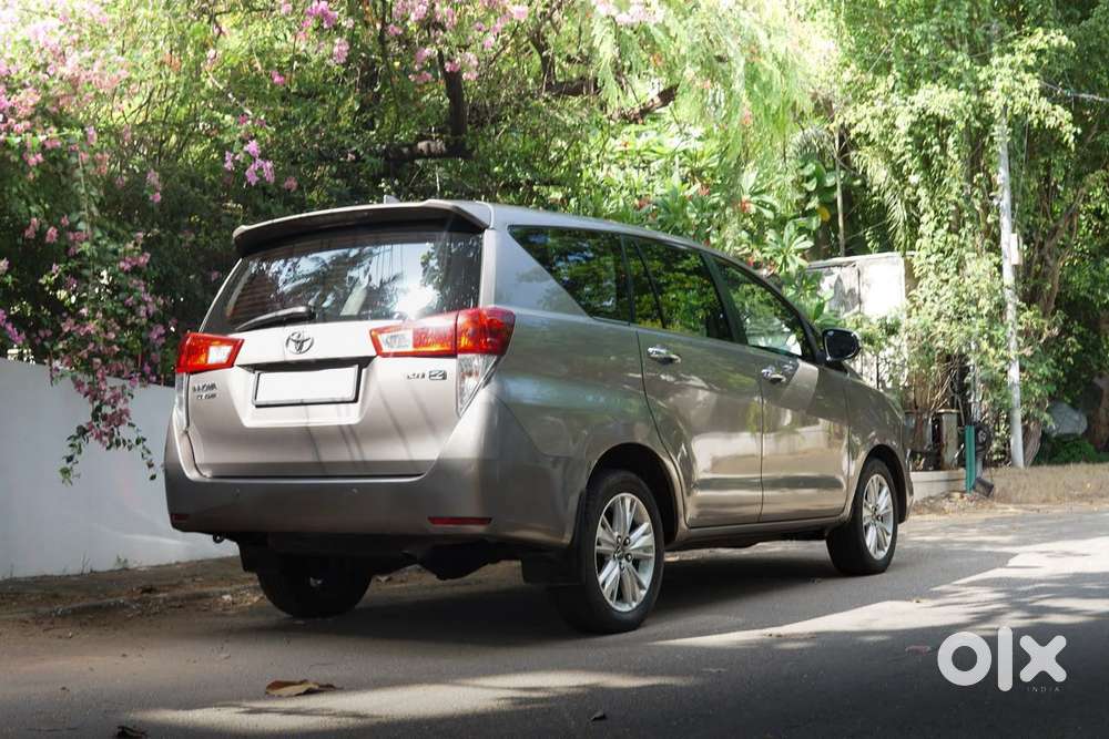 Toyota Innova Crysta 2.8 Z, 2016, Diesel