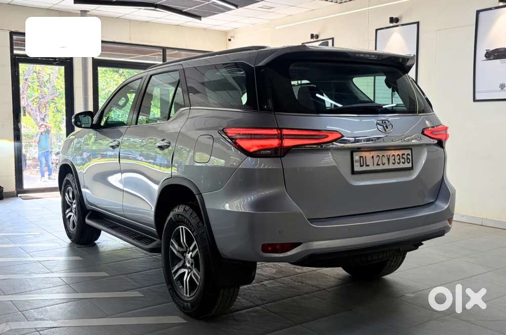 Toyota Fortuner 4x2 At 2.7 Petrol, 2022, Petrol