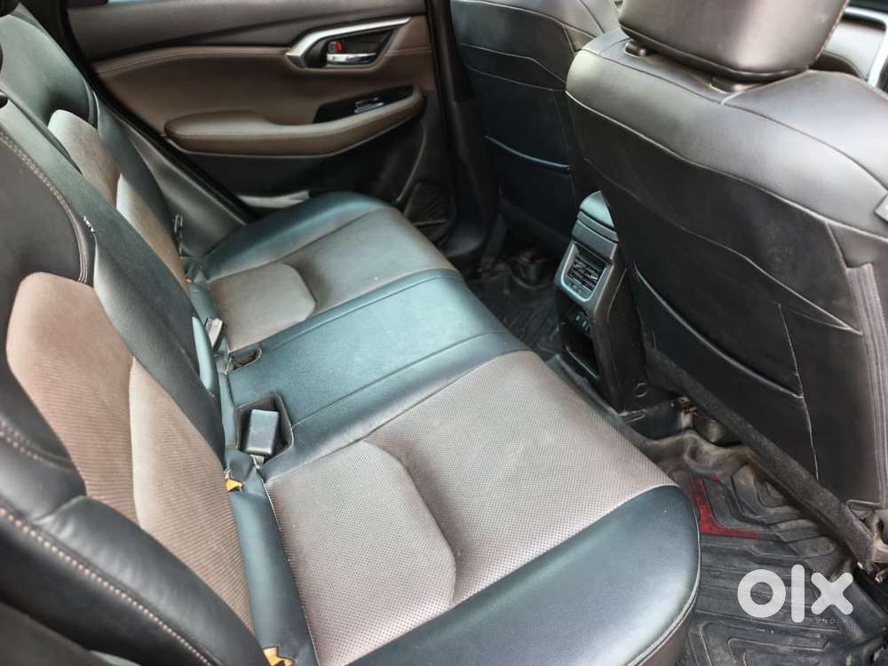 Toyota Urban Cruiser Hyryder, 2023, Petrol