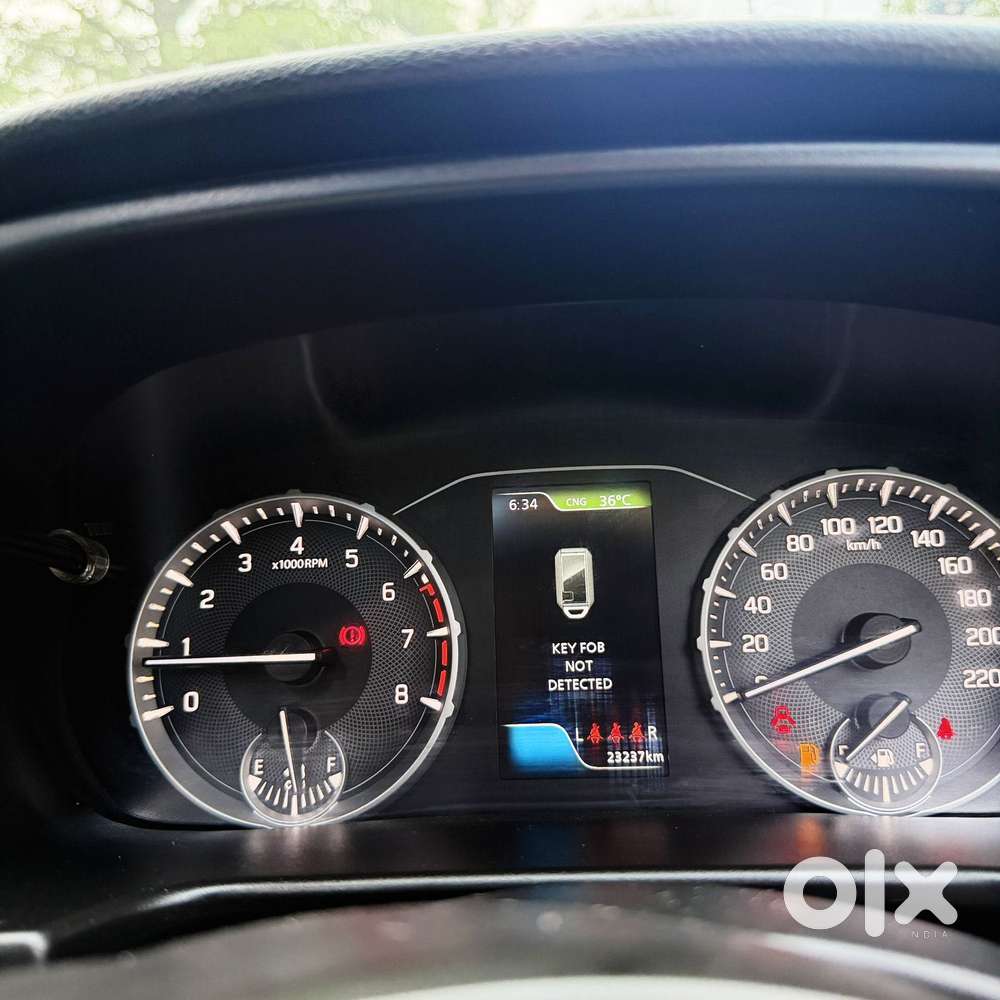 Maruti Suzuki Brezza Zxi S-cng, 2025, Cng & Hybrids