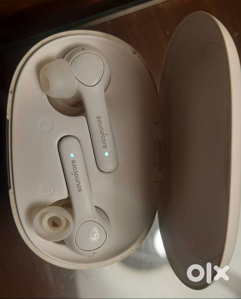 Soundcore Life Note TWS Earbuds – Right Earbud Working