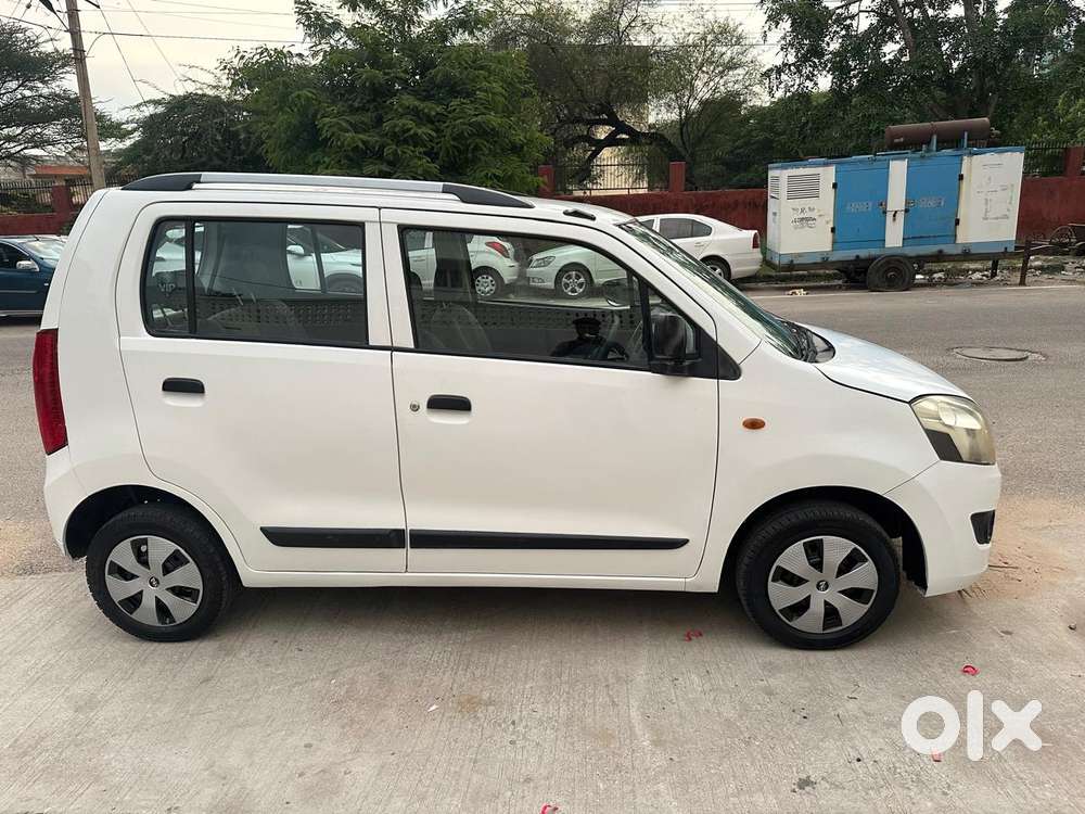 Maruti Suzuki Wagon R Lxi Optional, 2013, Petrol