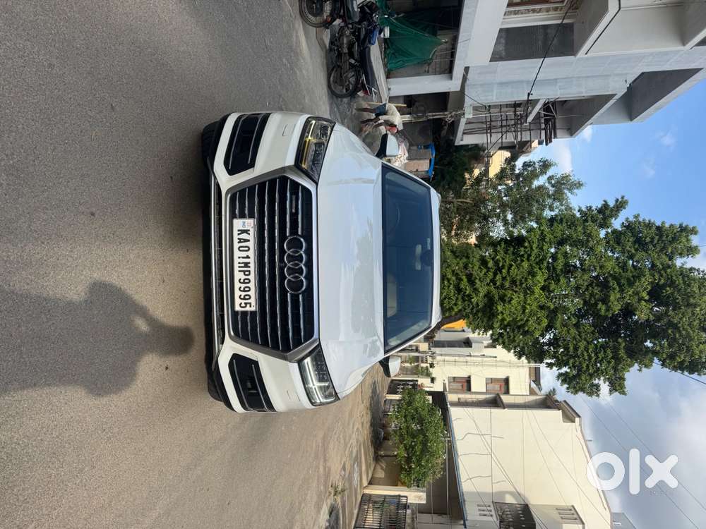 Audi Q7 Pearl White 2016