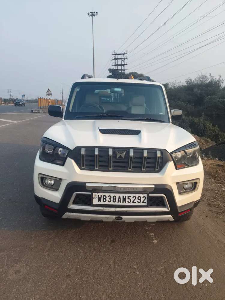 Mahindra Scorpio 2017 Diesel 92863 Km Driven