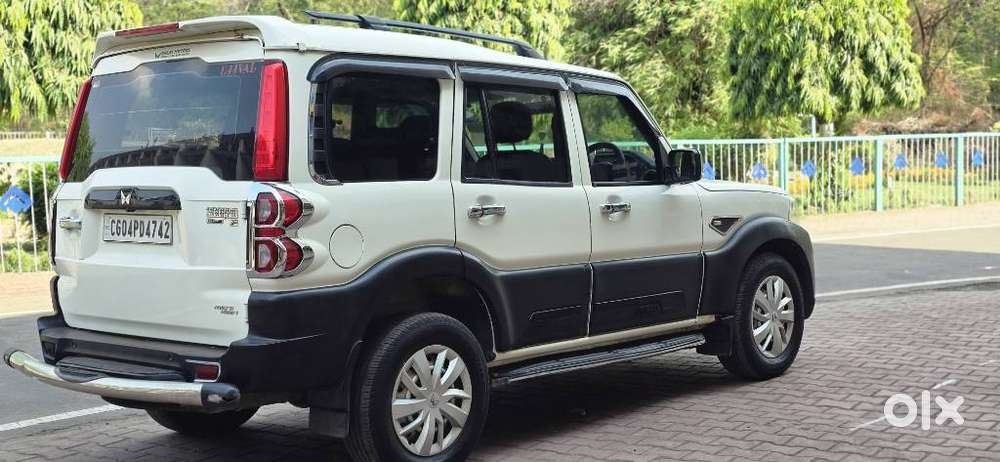 Mahindra Scorpio Classic 2.2 S Mt 9 Str, 2023, Diesel
